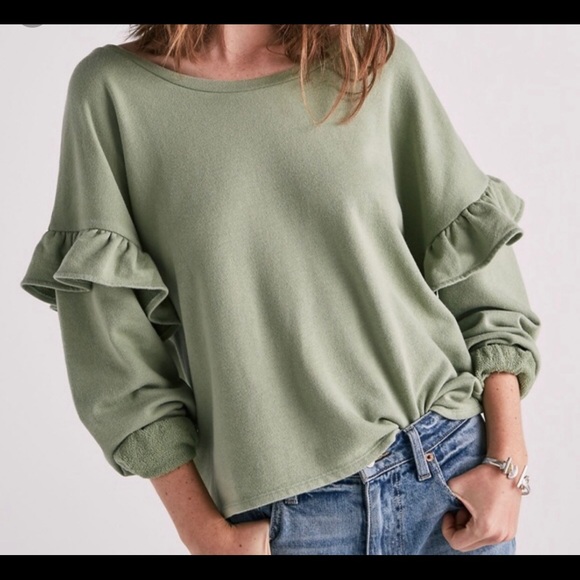 Lucky Brand Tops - LUCKY BRAND Oversized Ruffle Sleeve Sweater